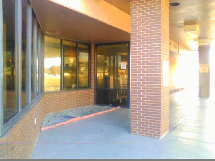 More Photos Of 1441 E Brooks Rd, Memphis Hotel For Sale