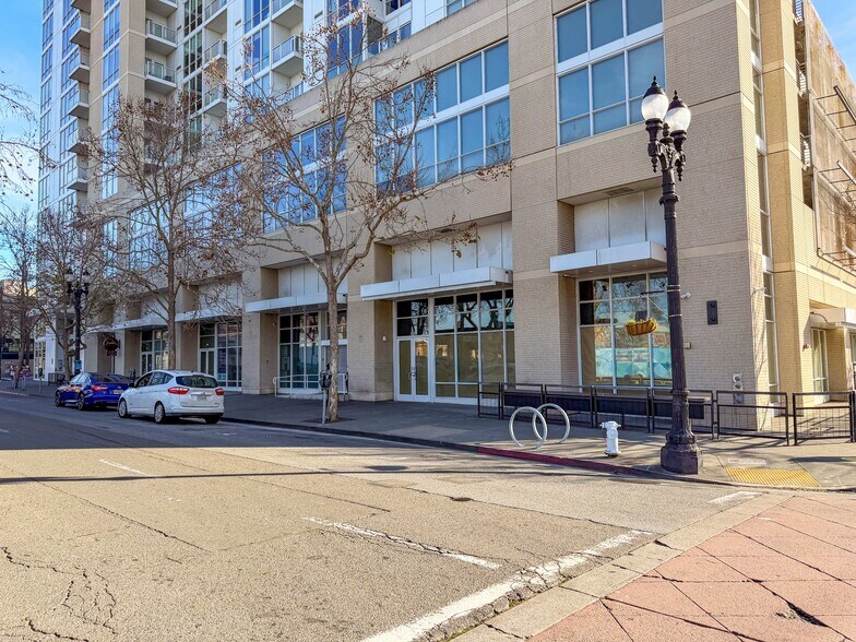 Primary Photo Of 200-206 Broadway, Oakland General Retail For Sale