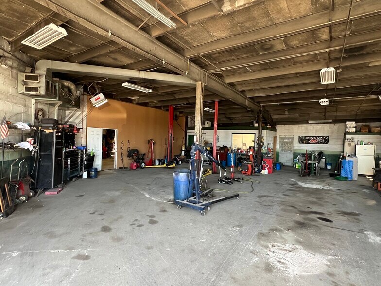 More Photos Of 707 Secane Rd, Primos Auto Repair For Sale