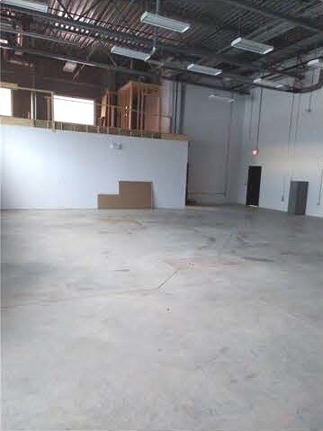 More Photos Of 220 Stockton Ave, Okotoks Distribution For Lease