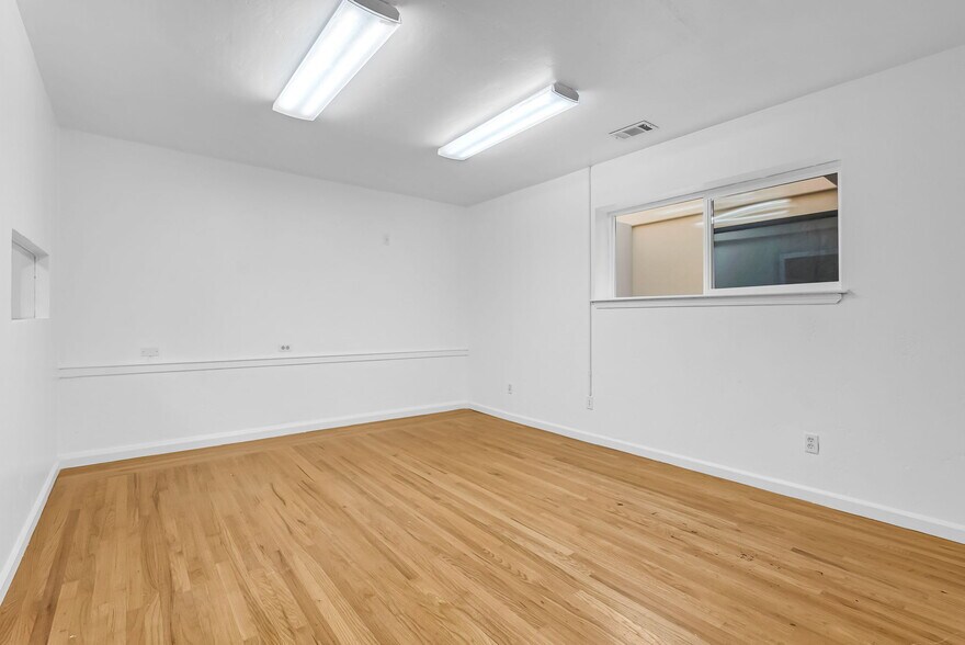More Photos Of 1029 Tennessee St, Vallejo Storefront For Lease