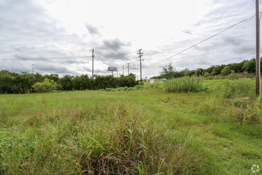 More Photos Of 22006 W HWY 71, Spicewood Land For Sale