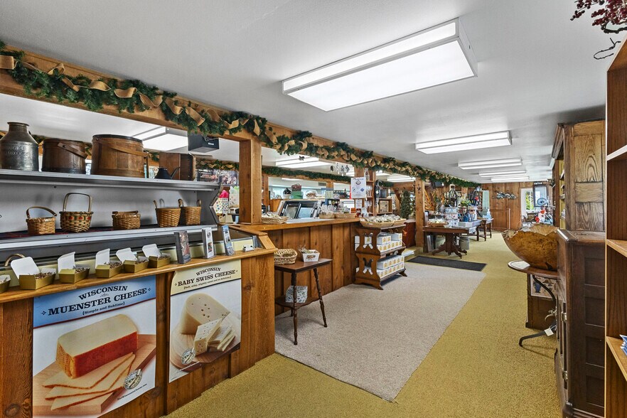 More Photos Of 540 North St, Green Lake Storefront Retail Residential For Sale