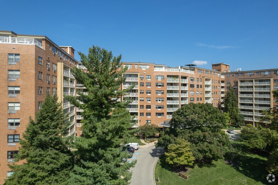 More Photos Of 7900 Old York Rd, Elkins Park Apartments For Sale