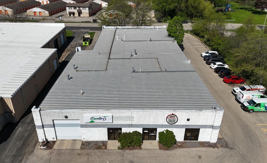 Primary Photo Of 6330-6340 Copps Ave, Monona Research And Development For Lease