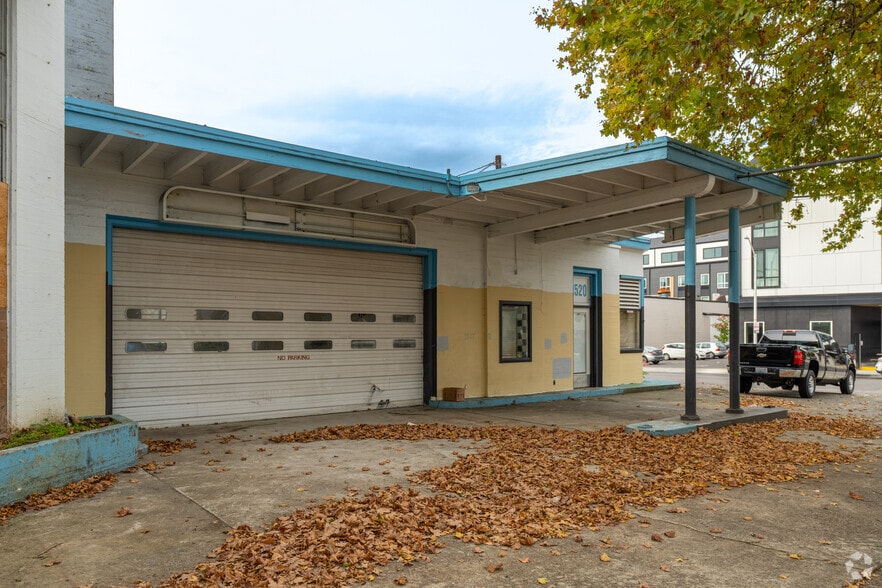 More Photos Of 1500-1502 Washington St, Vancouver Light Distribution For Lease