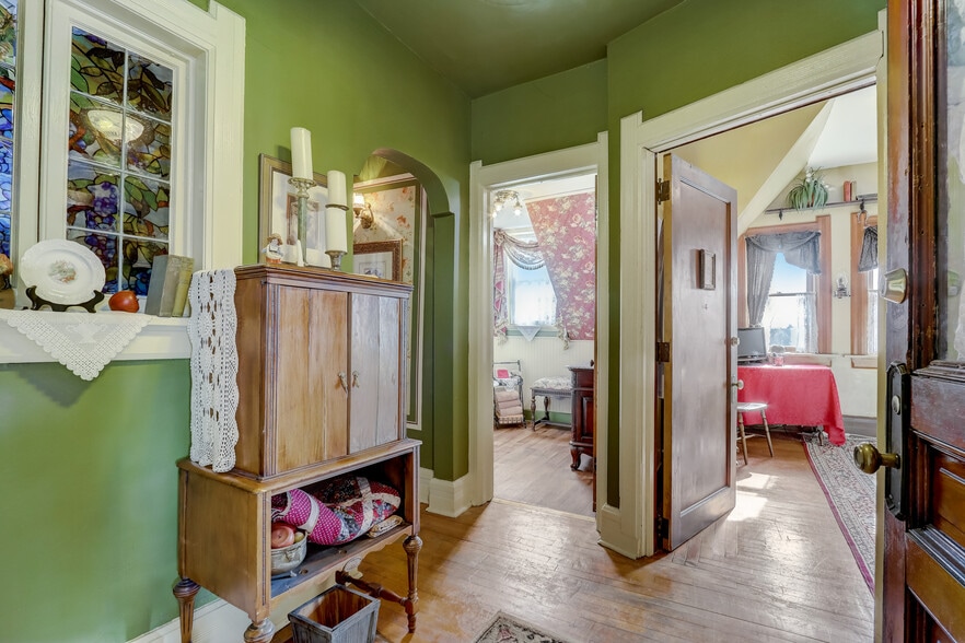 More Photos Of 3209 W Wells St, Milwaukee Hospitality For Sale