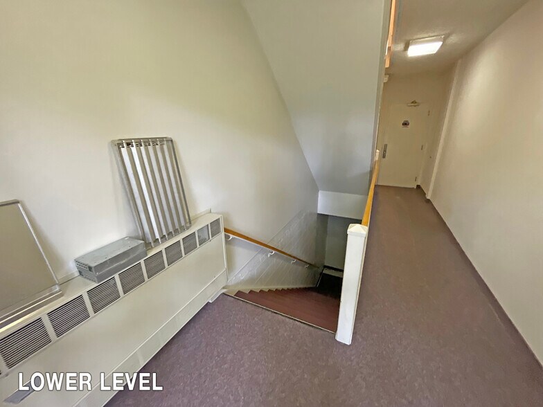 More Photos Of 1029 Mumma Rd, Lemoyne Office For Lease