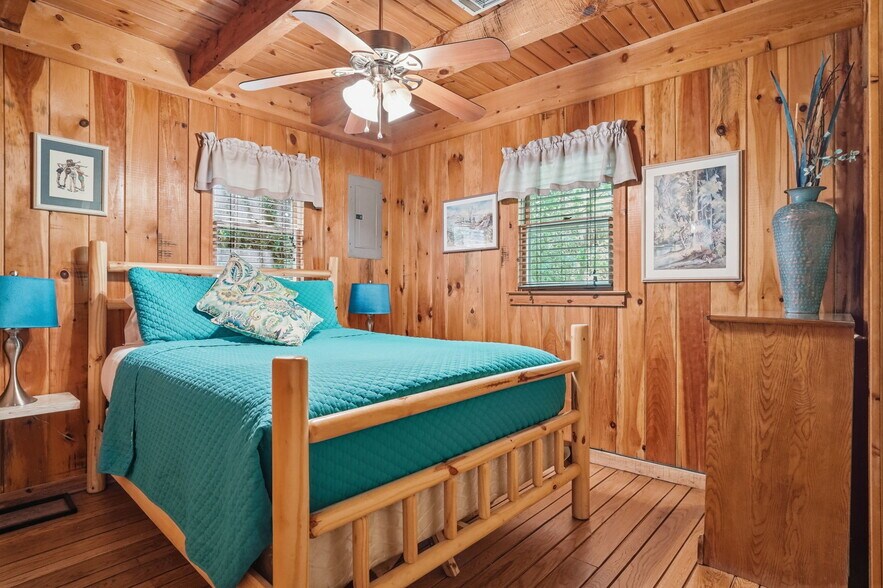 More Photos Of 5730 Highway 356, Sautee Nacoochee Specialty For Sale