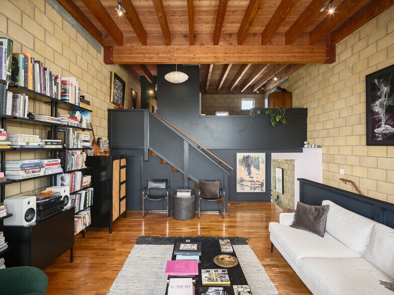 More Photos Of 2202 30th St, San Diego Apartments For Sale