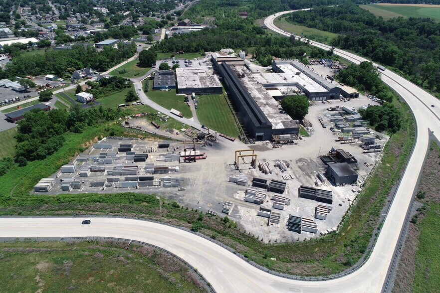 More Photos Of 400 Old Reading Pike, Pottstown Manufacturing For Lease