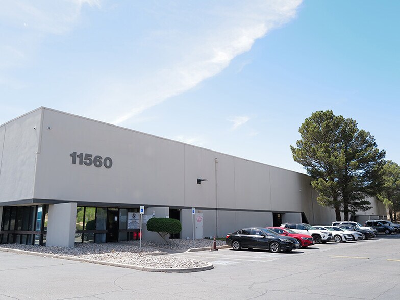 More Photos Of 11560 Rojas Dr, El Paso Distribution For Lease