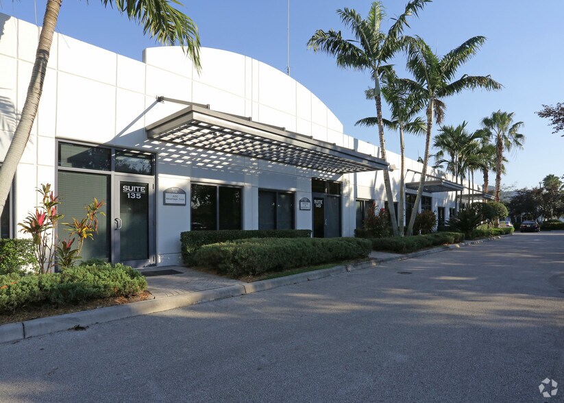 More Photos Of 6810 Lyons Technology Cir, Coconut Creek Office For Lease