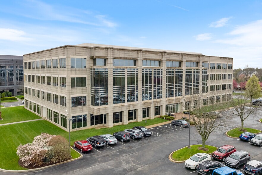 More Photos Of 4801 Olympia Park Plz, Louisville Office For Sale