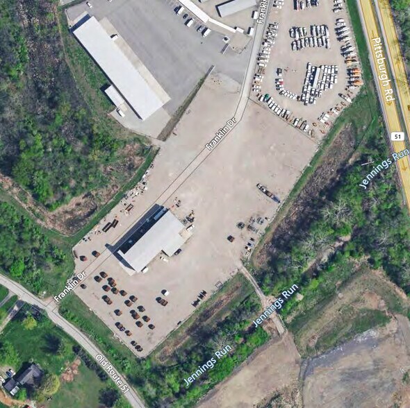 More Photos Of 1040 Franklin Dr, Smock Warehouse For Lease