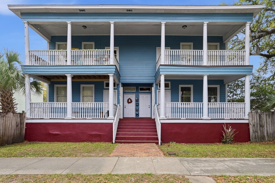 Primary Photo Of 309 W 41st St, Savannah Multifamily For Sale