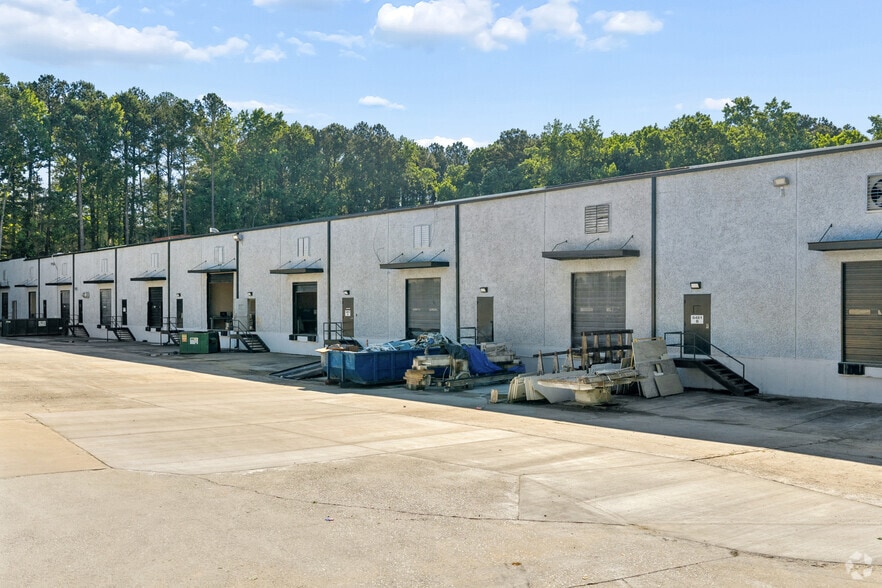 More Photos Of 6481 Peachtree Industrial Blvd, Atlanta Unknown For Lease