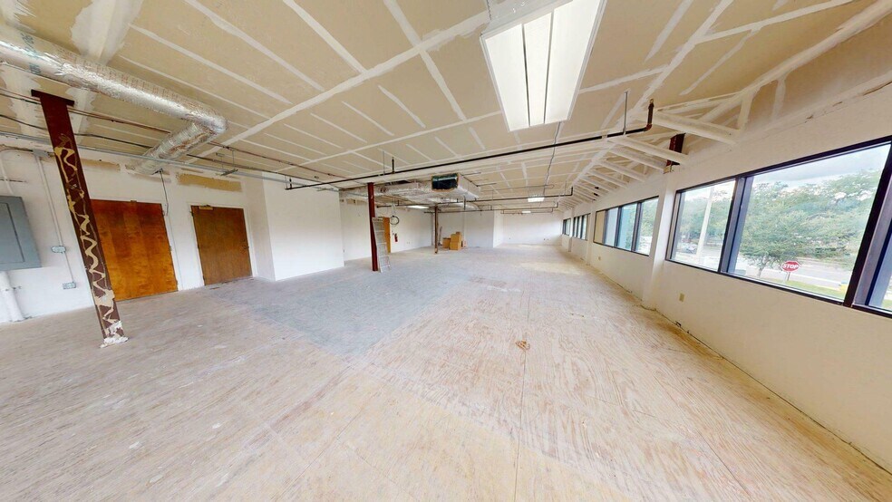 More Photos Of 140 N Westmonte Dr, Altamonte Springs Medical For Sale