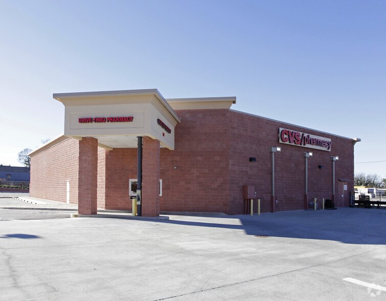 More Photos Of 107 Spring St, Tallapoosa Drugstore For Sale