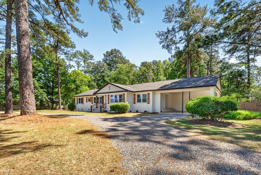More Photos Of 1120 Central Ave, Summerville Office For Sale