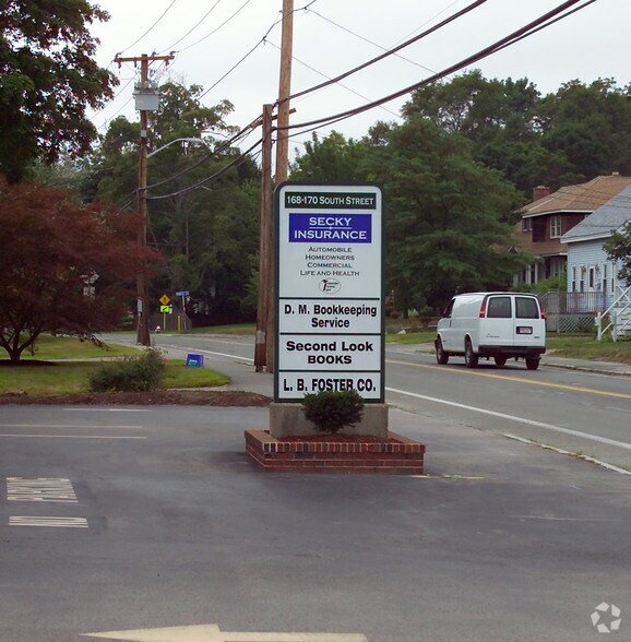 More Photos Of 168-170 South St, Plainville Office For Lease