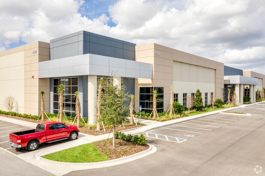 More Photos Of 8063 Beacon Lake Dr, Orlando Unknown For Lease