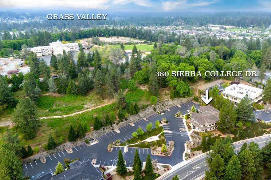 More Photos Of 380 Sierra College Dr, Grass Valley Office For Lease