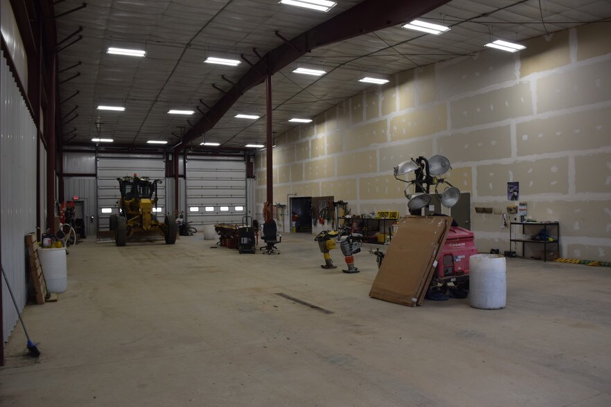 More Photos Of 13545 Bassett Ln, Williston Warehouse For Sale