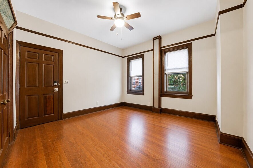 More Photos Of 975 McLean Ave, Yonkers Apartments For Sale