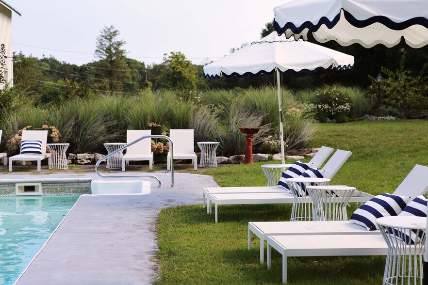 More Photos Of 3050 US-209, Kingston Lodge Meeting Hall For Sale