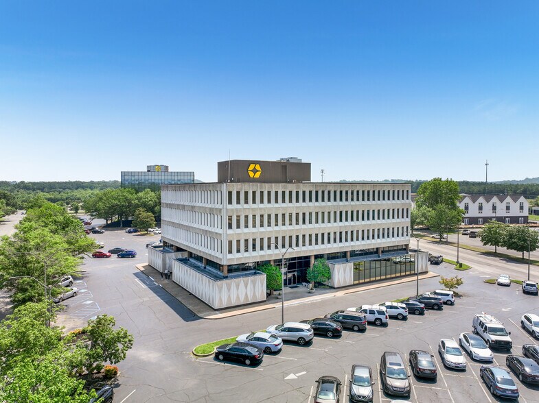 More Photos Of 5726 Marlin Rd, Chattanooga Office For Lease