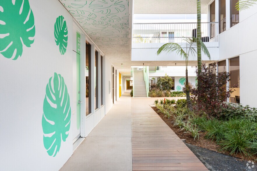 More Photos Of 11340 W Olympic Blvd, Los Angeles Office For Lease