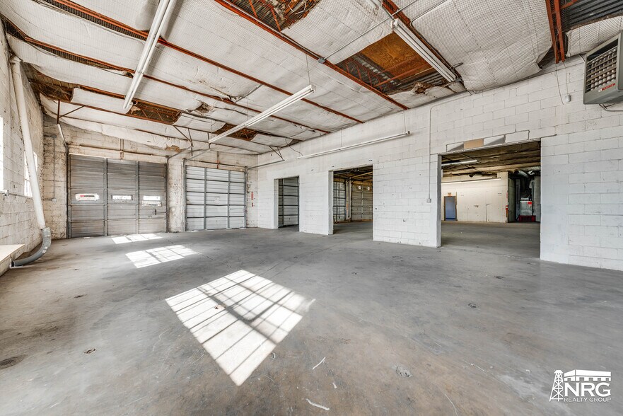 More Photos Of 1510 E 2nd St, Odessa Manufacturing For Lease