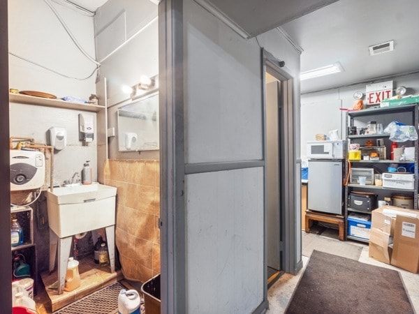 More Photos Of 305 S Michigan Ave, Kenilworth Industrial For Sale