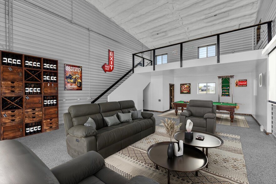 More Photos Of 453 Commerce St, Hayden Office For Sale