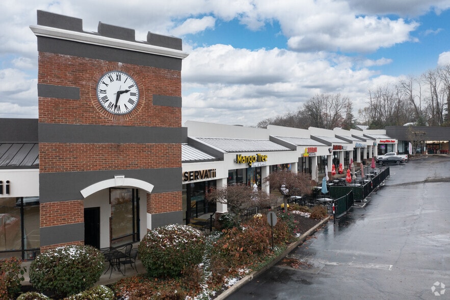 More Photos Of 7201-7257 Wooster Pike, Cincinnati Unknown For Lease