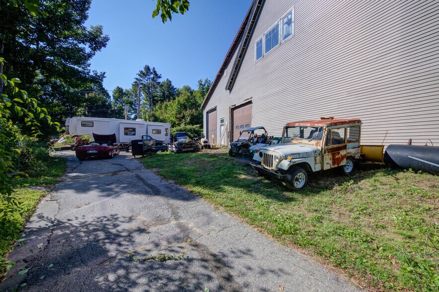 More Photos Of US Route 1 Atlantic Highway, Edgecomb Light Manufacturing For Sale
