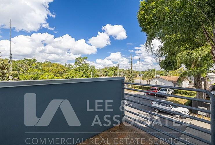 More Photos Of 685 S Ronald Reagan Blvd, Longwood Flex For Sale