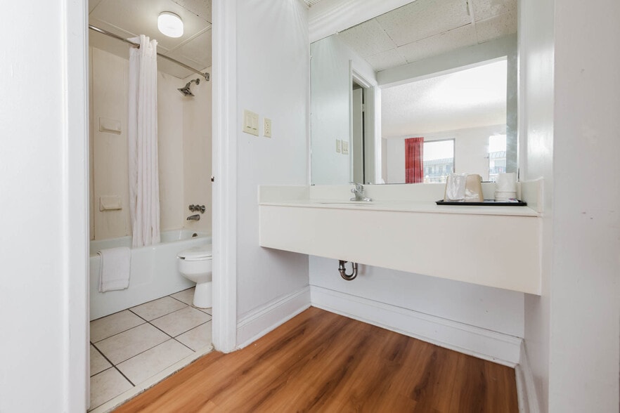 More Photos Of , Perry Hospitality For Sale