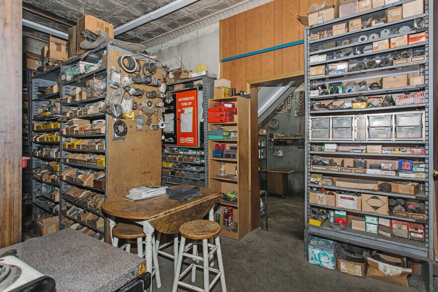 More Photos Of 307 Paterson Ave, East Rutherford Auto Repair For Sale