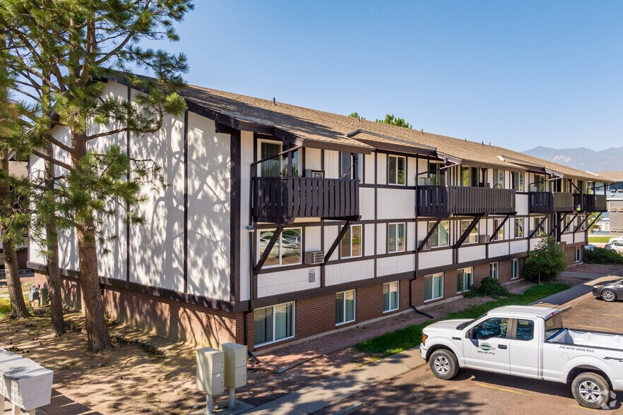 More Photos Of 2001-2019 Carmel Dr, Colorado Springs Apartments For Sale