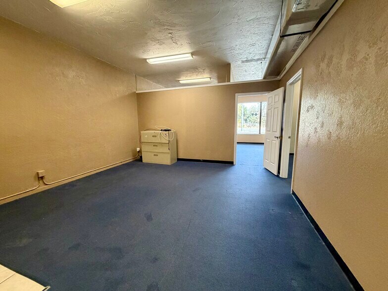 More Photos Of 501 N State St, Bunnell Unknown For Lease