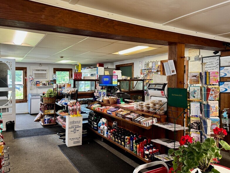 More Photos Of 101 River St, Conway Convenience Store For Sale