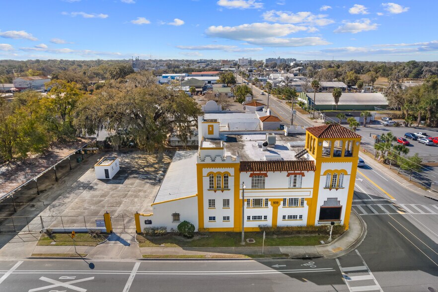 More Photos Of 939 N Magnolia Ave, Ocala Freestanding For Sale