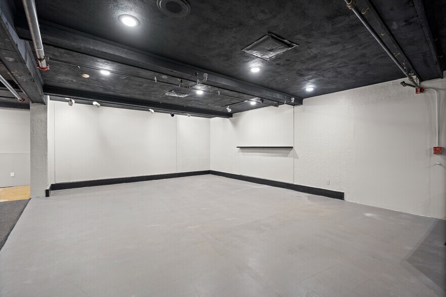 More Photos Of 50 Pleasant St, Norton Storefront Retail Office For Lease