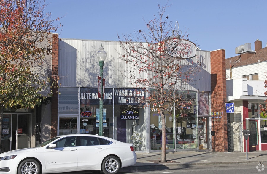 Primary Photo Of 1417 Webster St, Alameda Storefront For Lease