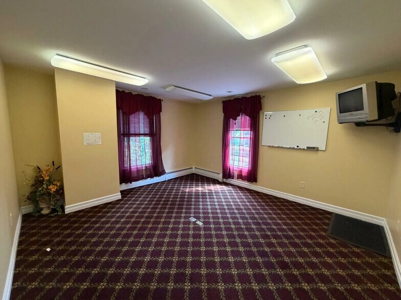 More Photos Of 97-103 N Main St, Cortland Medical For Sale