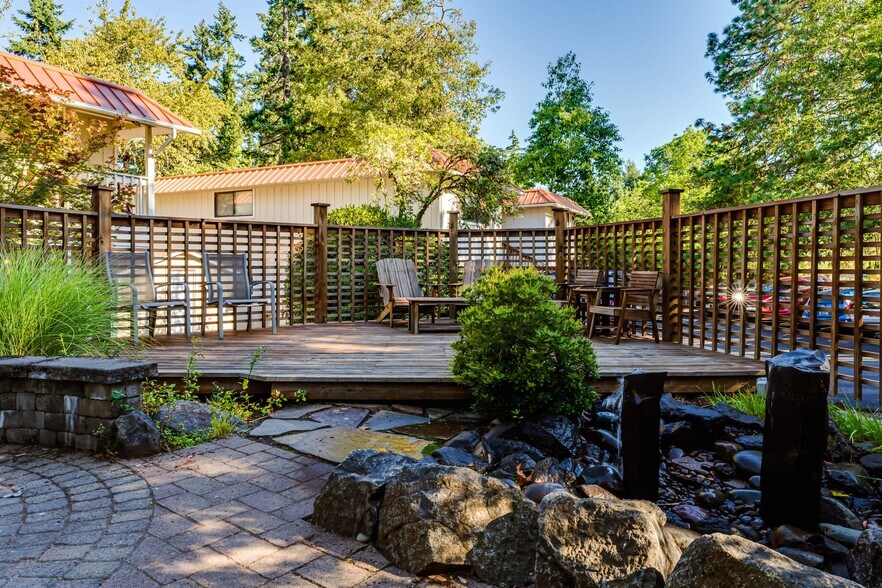 More Photos Of 5477 Donald St, Eugene Apartments For Sale