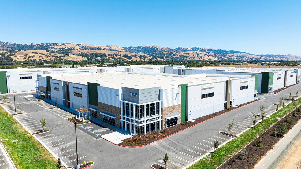 More Photos Of Half Rd, Morgan Hill Unknown For Lease