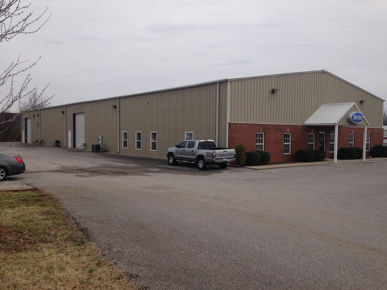 Primary Photo Of 141 Vanderbilt Ct, Bowling Green Warehouse For Lease